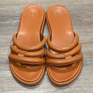 OluKai Tiare Leather Slide in Fox Sandals